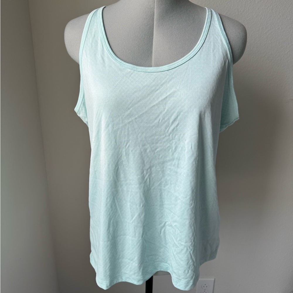 Columbia Women’s Active Top Size Large